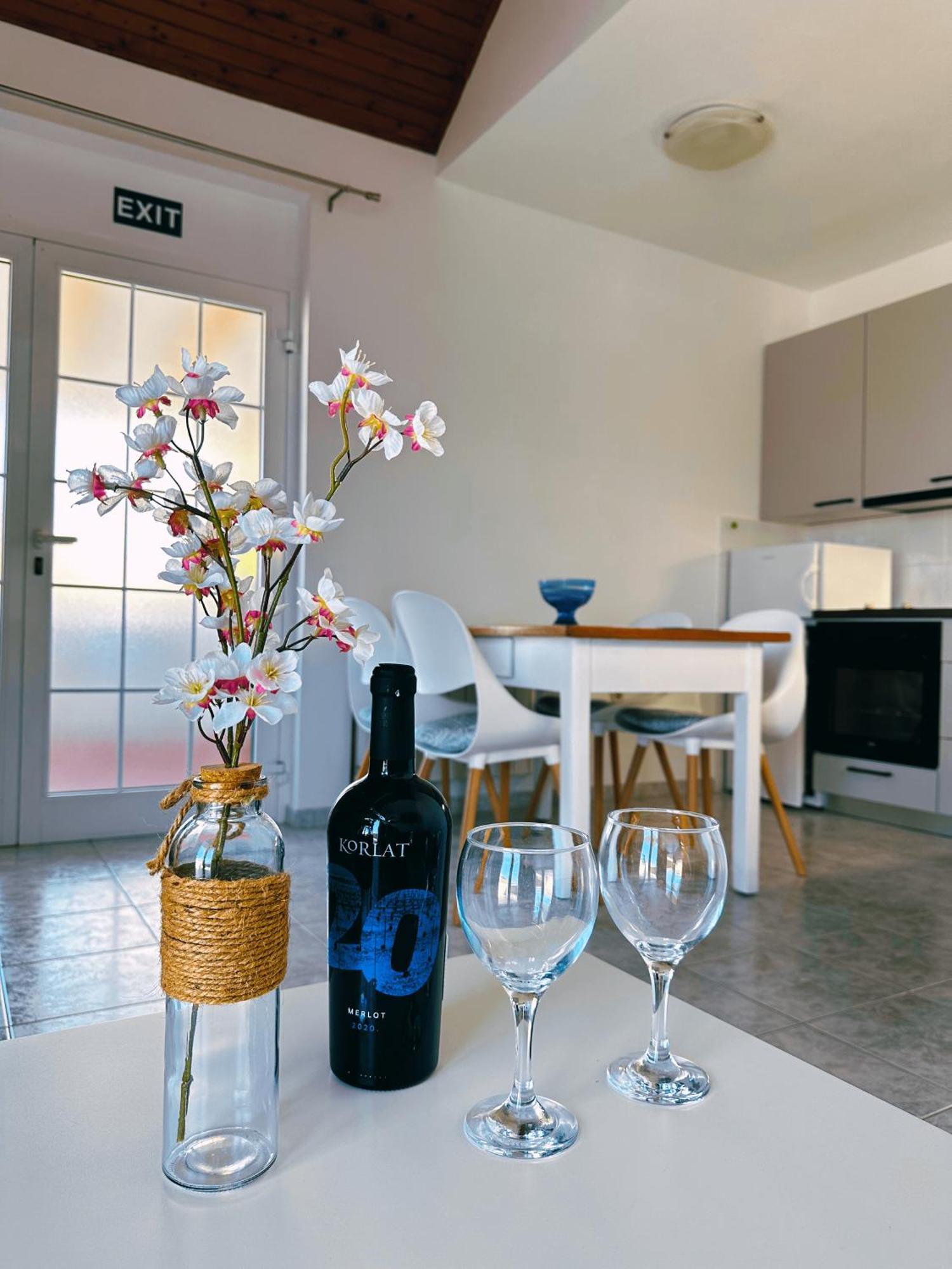 Apartments Vilma Murter Ngoại thất bức ảnh