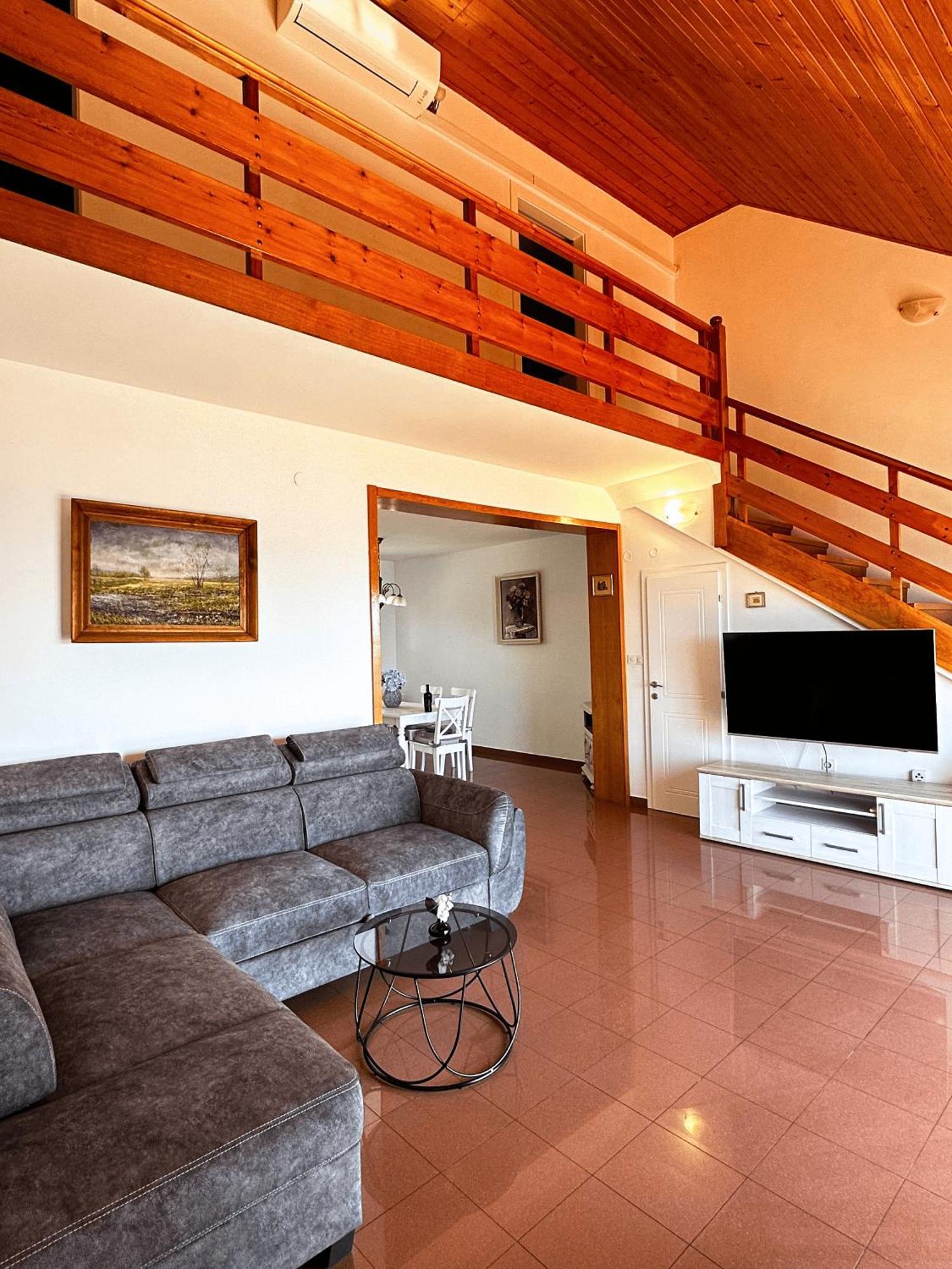 Apartments Vilma Murter Ngoại thất bức ảnh